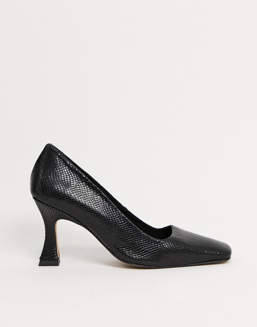 nine west flagship court shoes